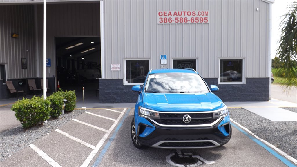 2022 Volkswagen Taos - $23,995