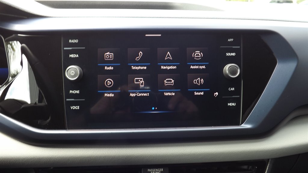 2022 Volkswagen Taos - $23,995