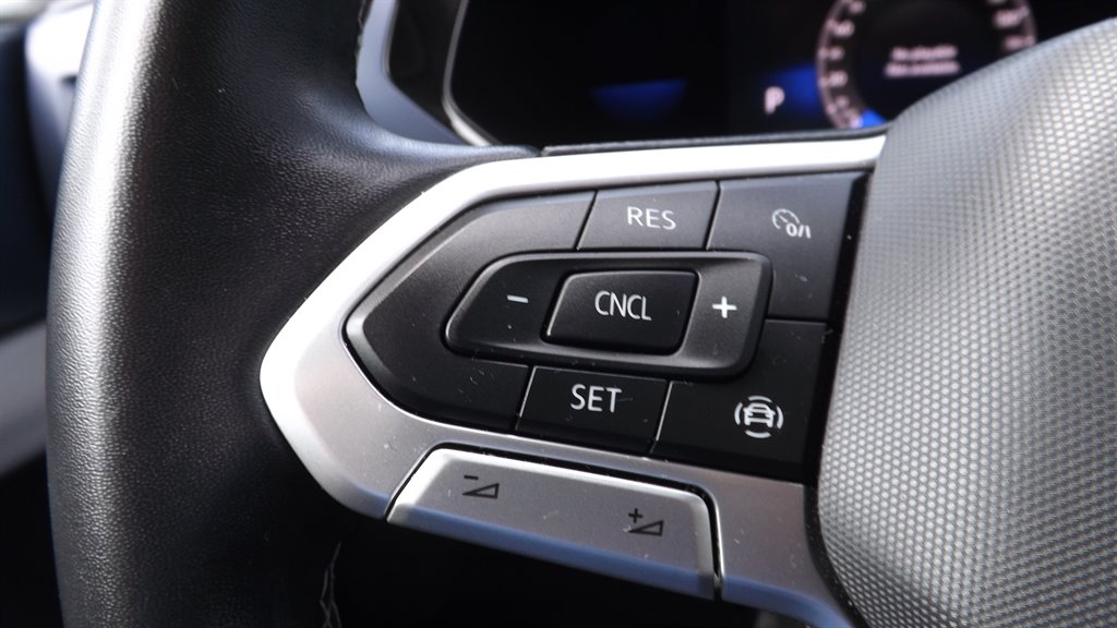 2022 Volkswagen Taos - $23,995