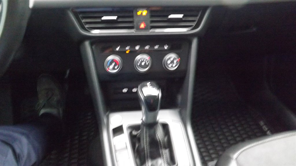 2022 Volkswagen Taos - $23,995