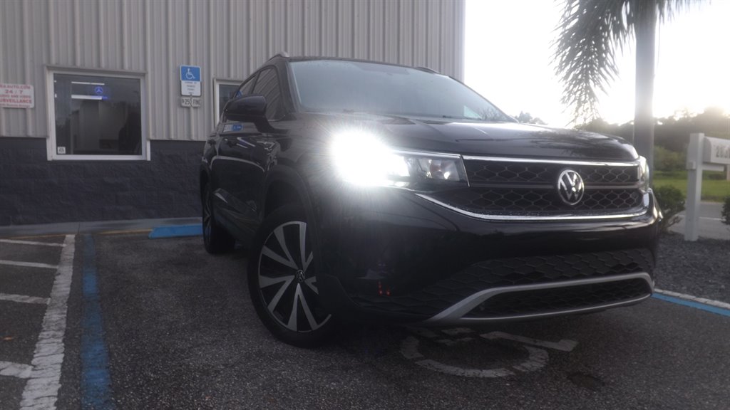 2022 Volkswagen Taos - $23,995