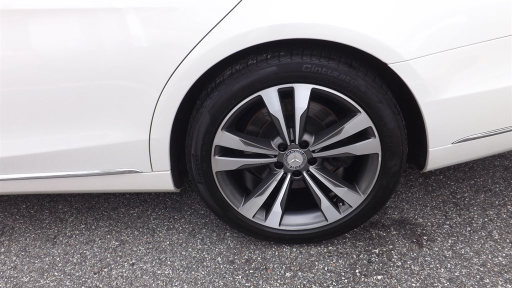 2014 Mercedes-Benz S-class - $23,995