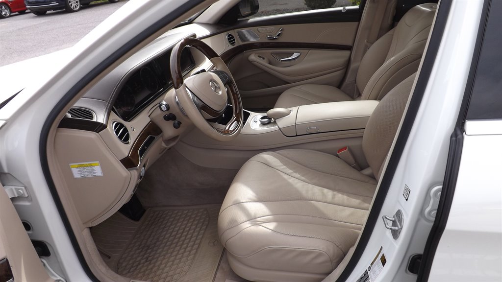 2014 Mercedes-Benz S-class - $23,995