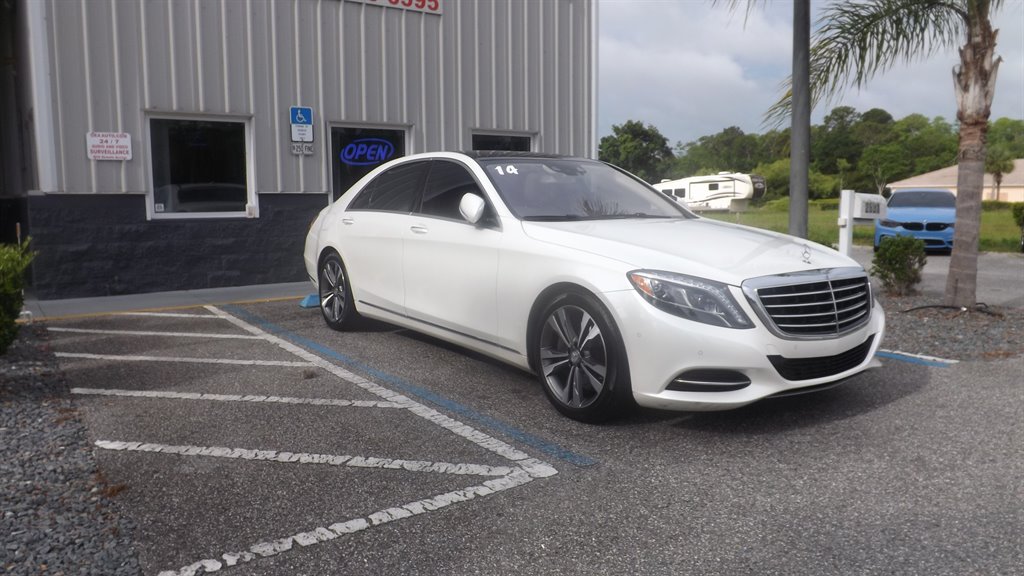 2014 Mercedes-Benz S-class - $23,995