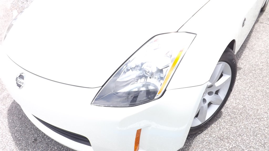 2004 Nissan 350Z photo