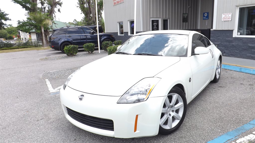 2004 Nissan 350Z photo