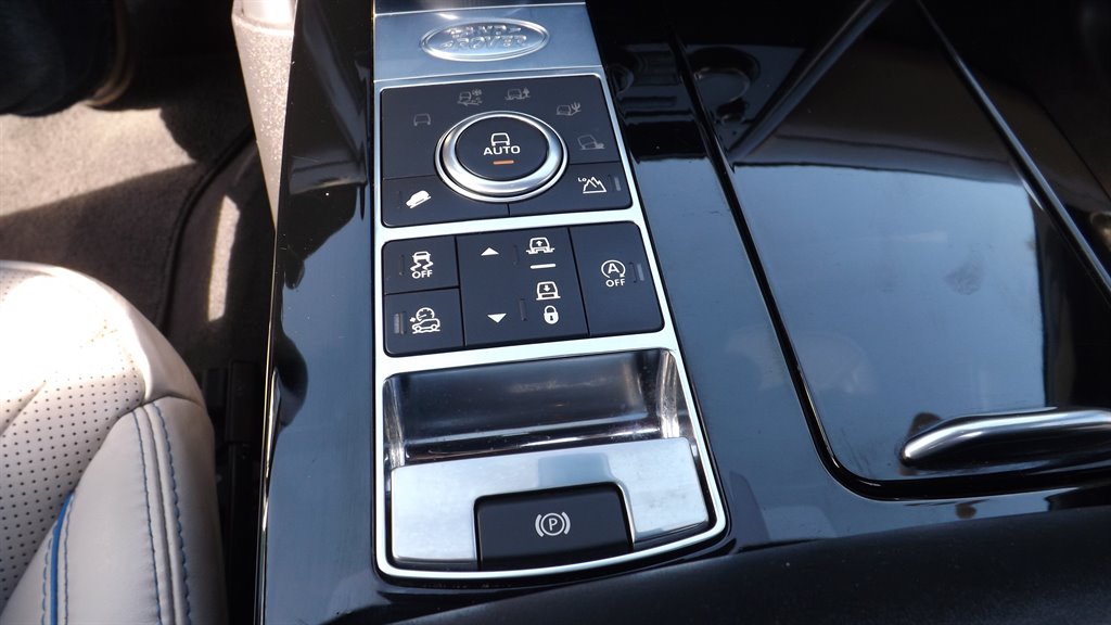 2019 Land Rover Discovery - $27,995