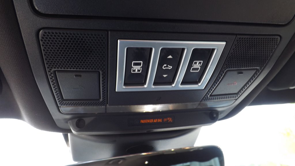 2019 Land Rover Discovery - $27,995