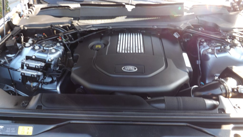 2019 Land Rover Discovery - $27,995
