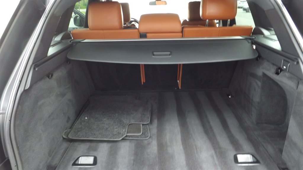 2016 Land Rover Range Rover Sport - $22,995