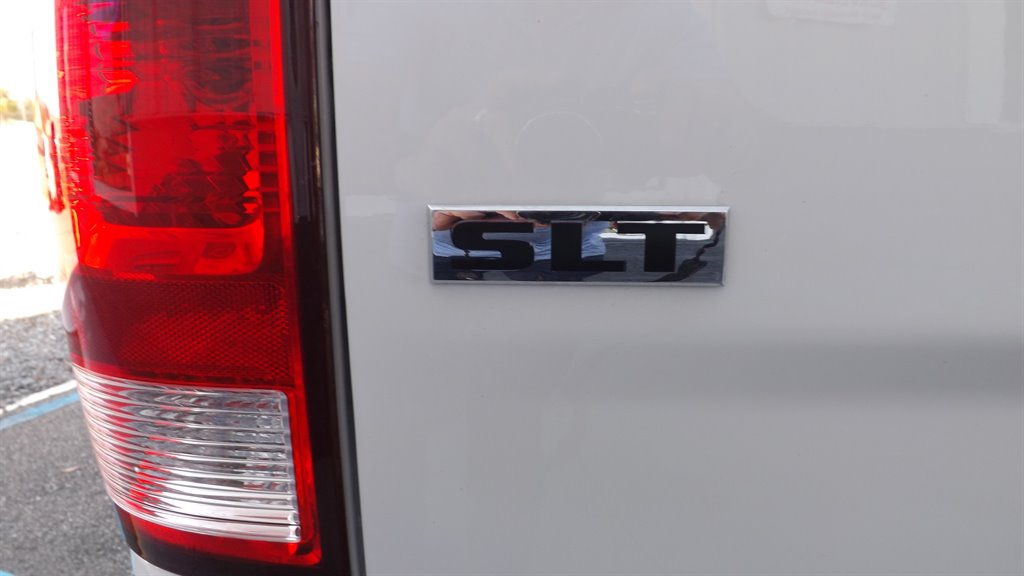 2024 RAM 1500 DS SLT photo
