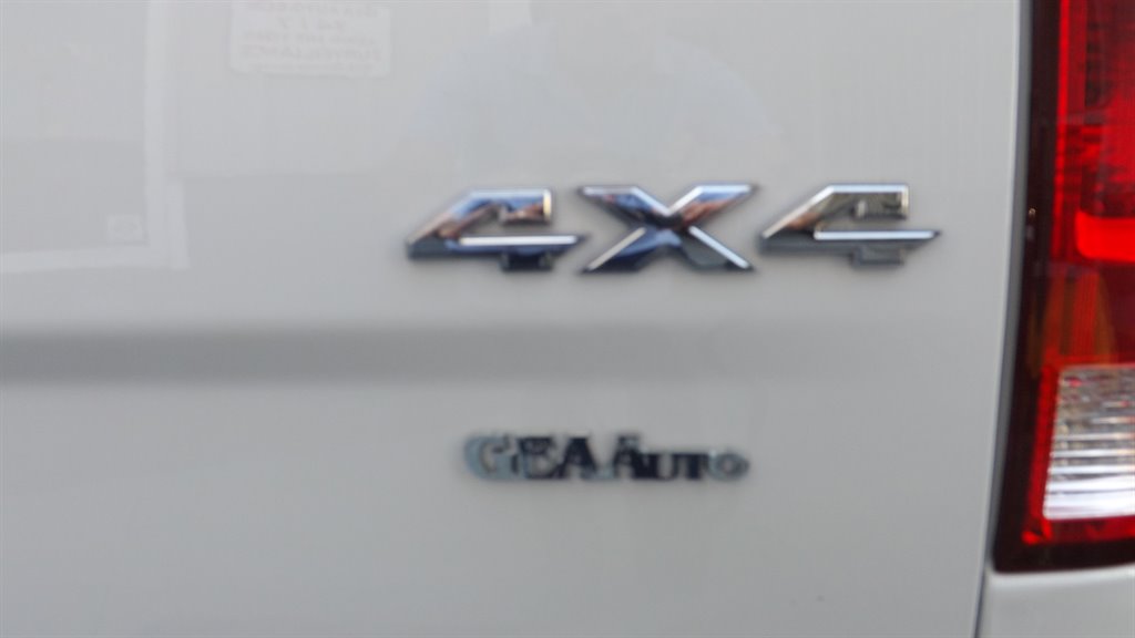 2024 RAM 1500 DS SLT photo