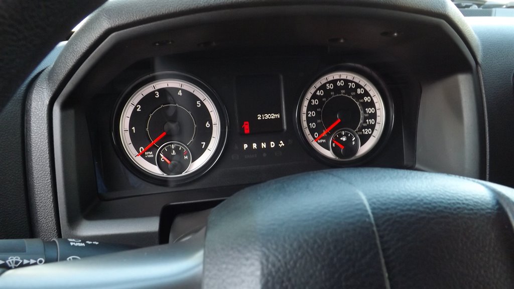 2024 RAM 1500 DS SLT photo