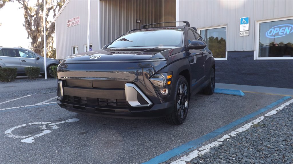 2024 Hyundai Venue - $24,995