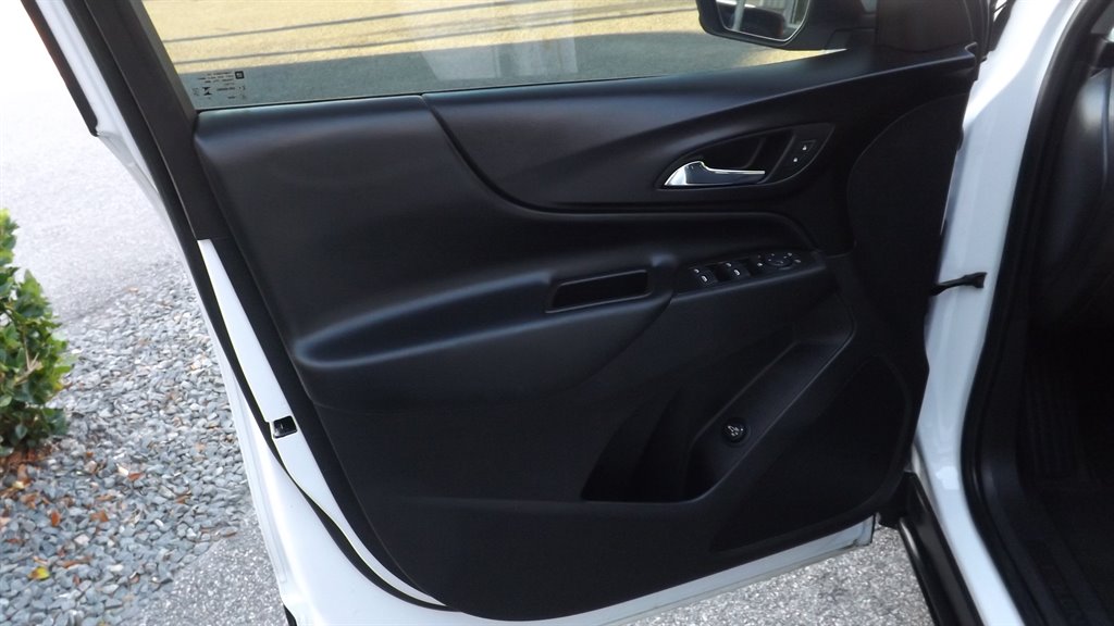 2024 Chevrolet Equinox - $24,995