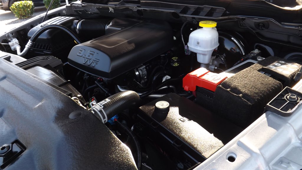 2024 RAM 1500 DS SLT photo