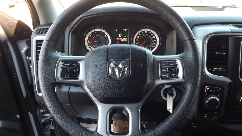 2024 RAM 1500 DS SLT photo