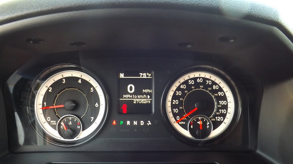2024 RAM 1500 DS SLT photo