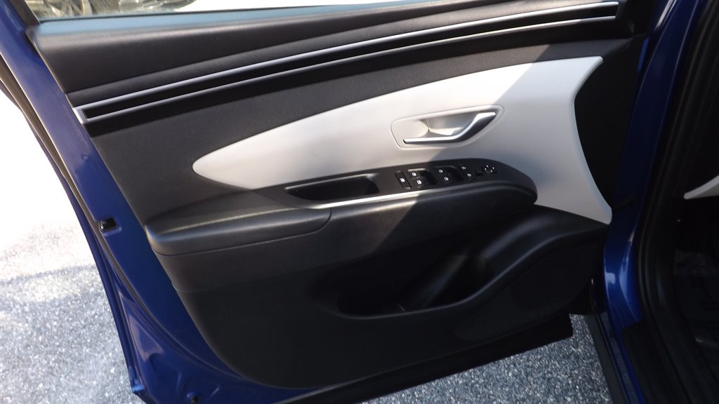 2023 Hyundai Tucson - $25,995