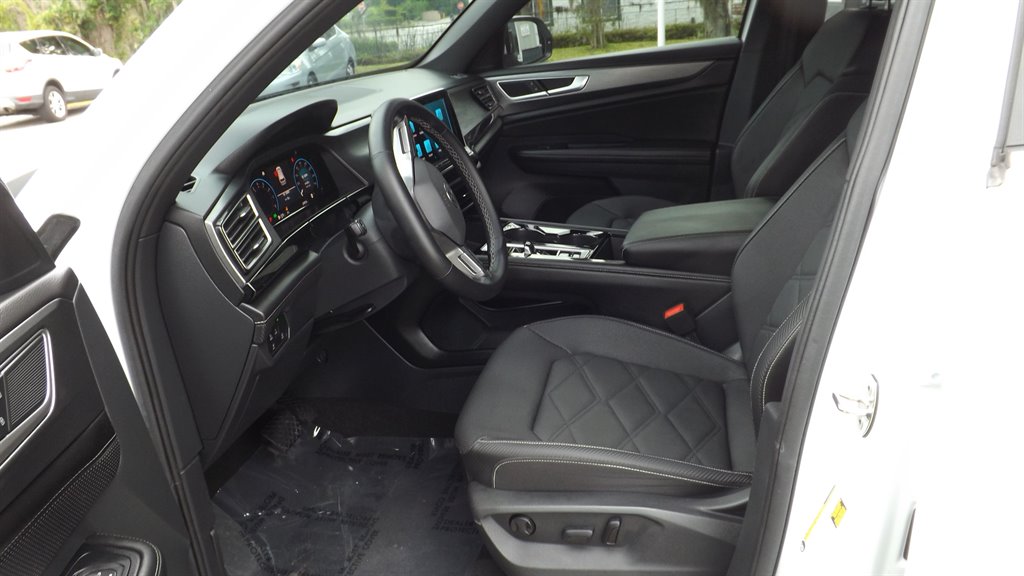 2024 Volkswagen Atlas - $33,995