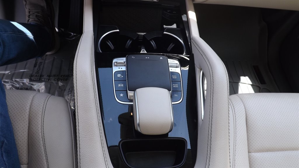 2020 Mercedes-Benz GLE - $28,995