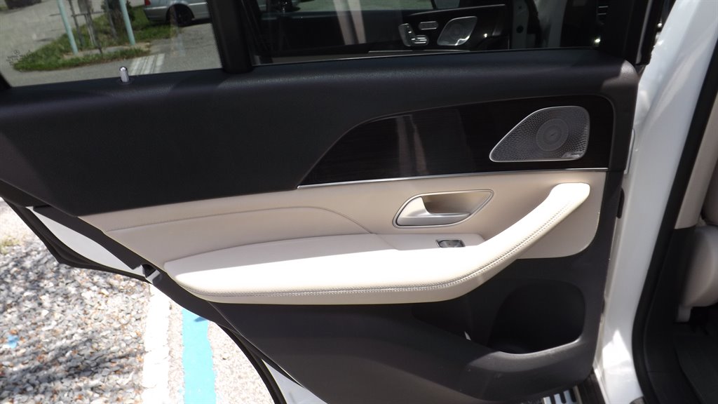 2020 Mercedes-Benz GLE - $28,995