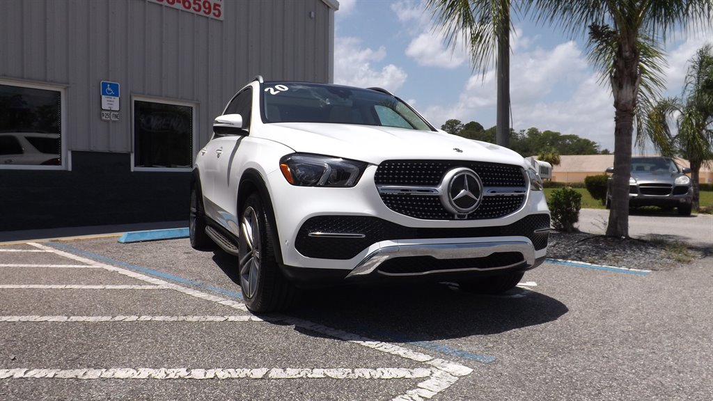 2020 Mercedes-Benz GLE - $28,995