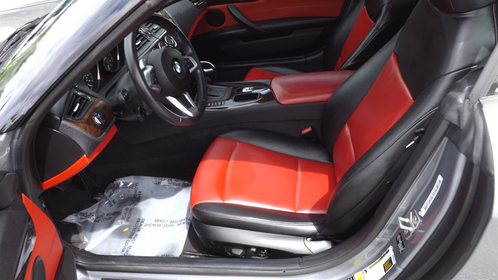2011 BMW Z4 - $17,995