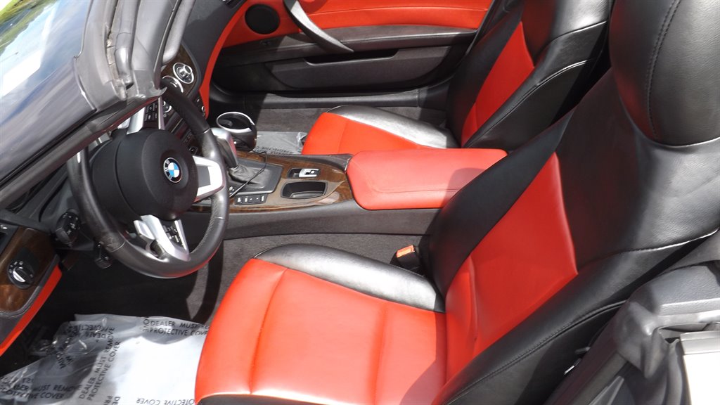 2011 BMW Z4 - $17,995