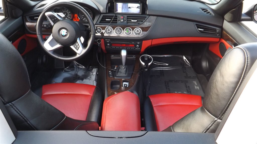 2011 BMW Z4 - $17,995