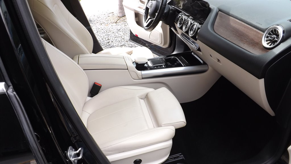 2023 Mercedes-Benz A-Class - $28,995