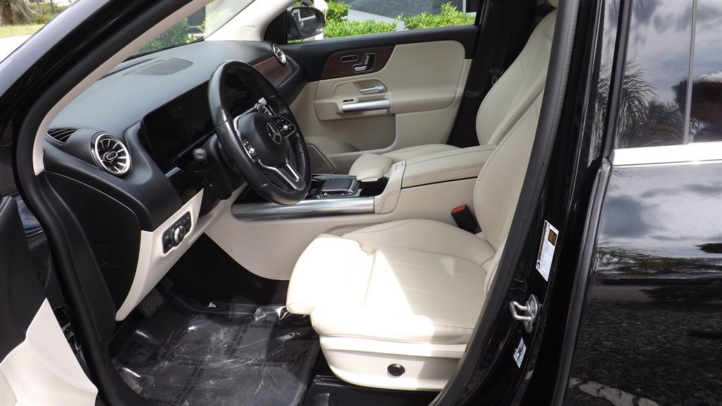 2023 Mercedes-Benz A-Class - $28,995