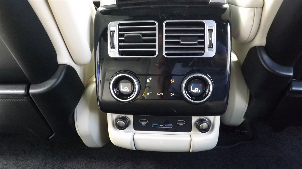 2019 Land Rover Range Rover - $30,995