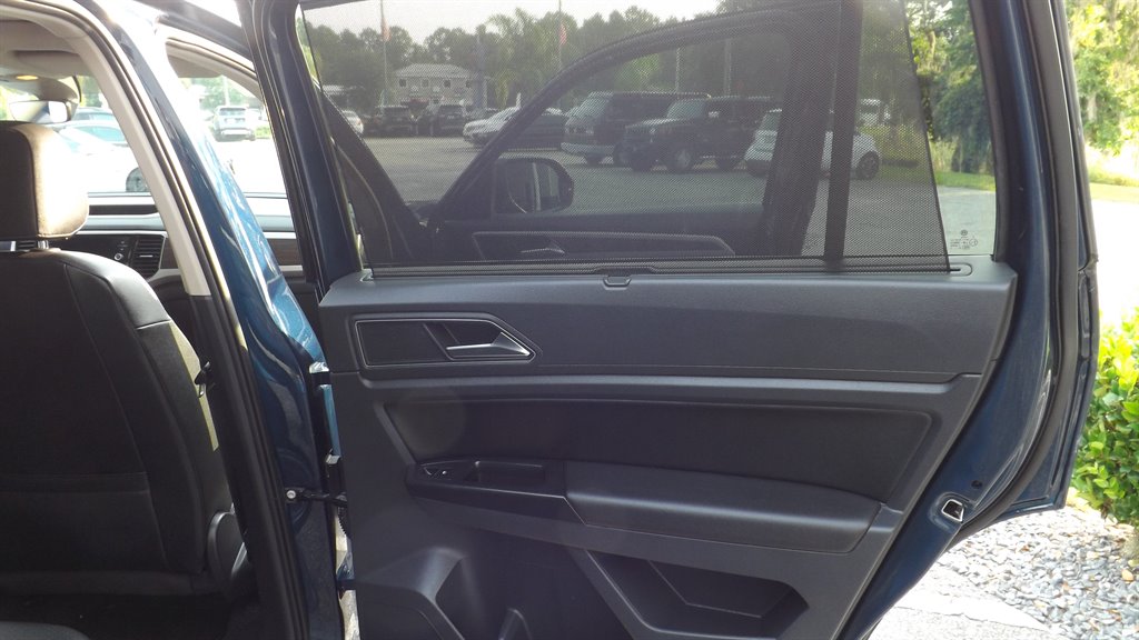 2019 Volkswagen Atlas - $25,995