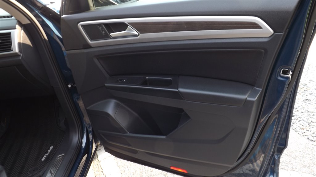 2019 Volkswagen Atlas - $25,995