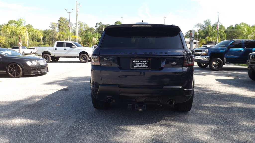 2016 Land Rover Range Rover Sport - $22,995