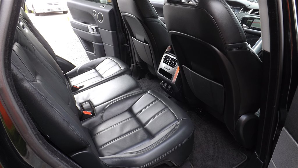 2021 Land Rover Range Rover Sport - $37,995