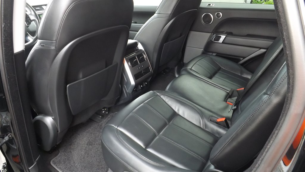 2021 Land Rover Range Rover Sport - $37,995