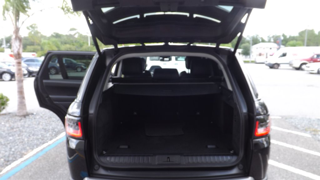 2021 Land Rover Range Rover Sport - $37,995
