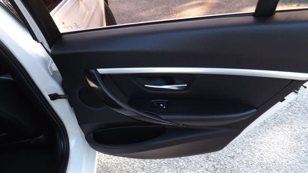 2017 BMW 330i - $17,995