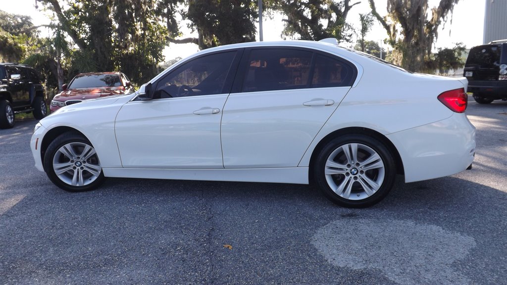 2017 BMW 330i - $17,995