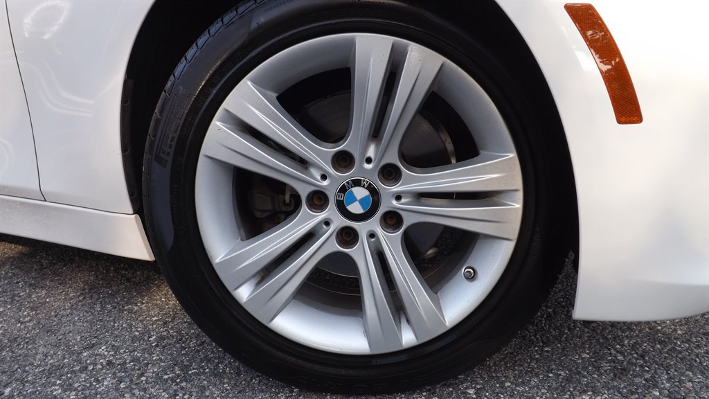 2017 BMW 330i - $17,995