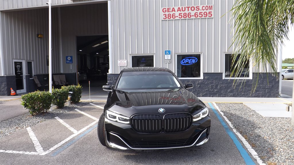 2022 BMW 740li - $38,250