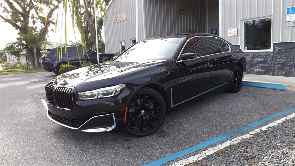 2022 BMW 740li - $38,250