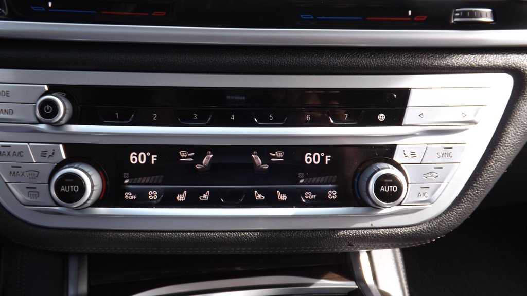 2022 BMW 740li - $38,250
