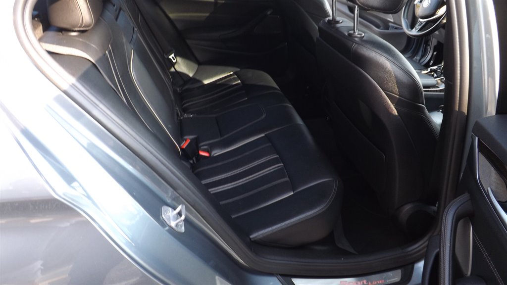 2019 BMW 5 Series - $22,995