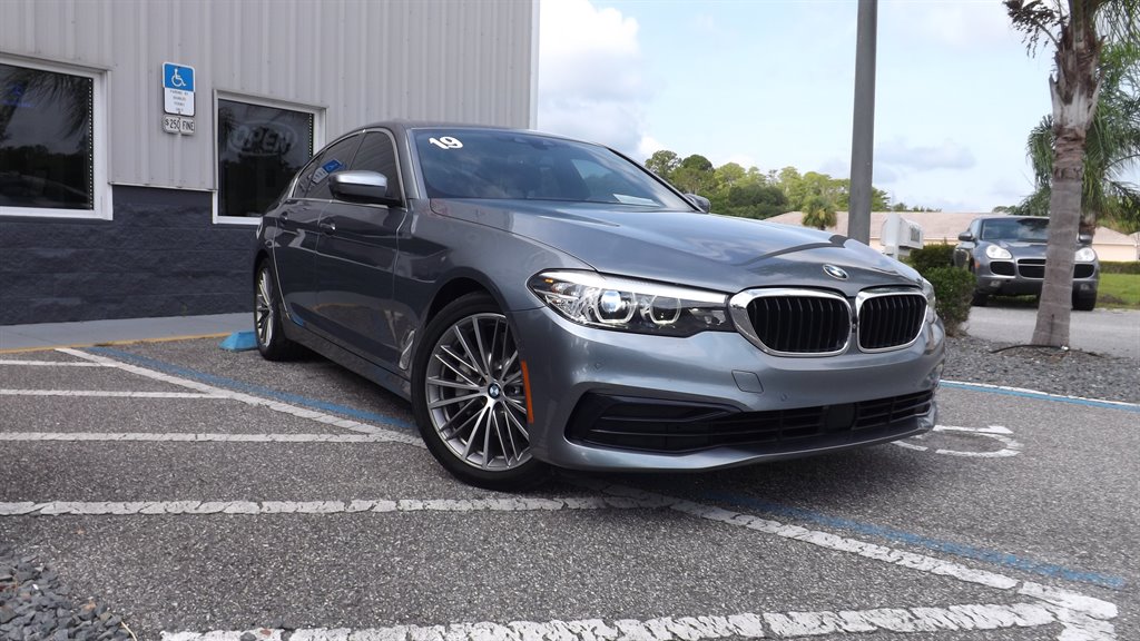 2019 BMW 5 Series - $22,995