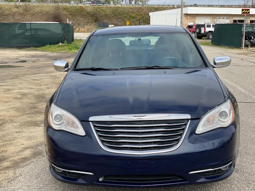 2014 Chrysler 200