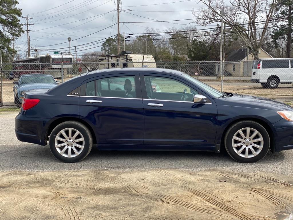2014 Chrysler 200