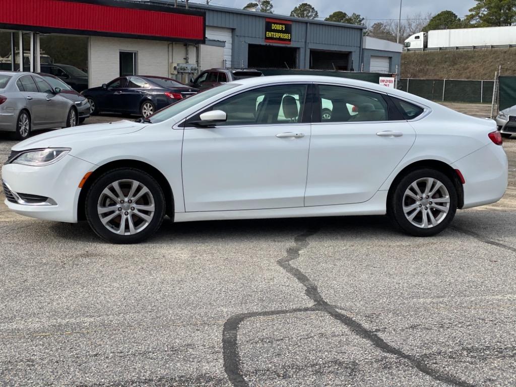 2015 Chrysler 200